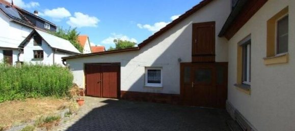 4-salle Maison de ville à Hildburghausen, Germany No. 189036 6