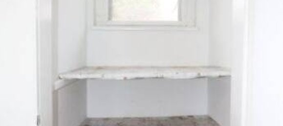 4-salle Maison de ville à Hildburghausen, Germany No. 189036 11