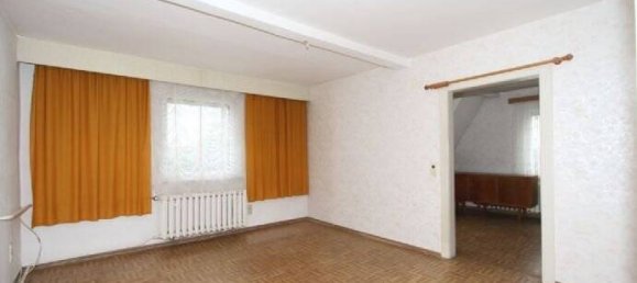 4-salle Maison de ville à Hildburghausen, Germany No. 189036 21