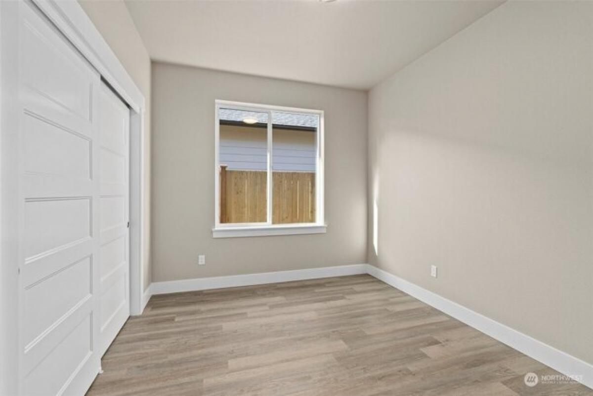 3 bedrooms House in Winlock, USA No. 414883