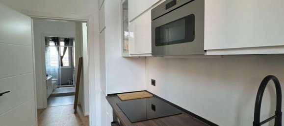 3 rooms Apartment in Milan, Italy No. 248854 9