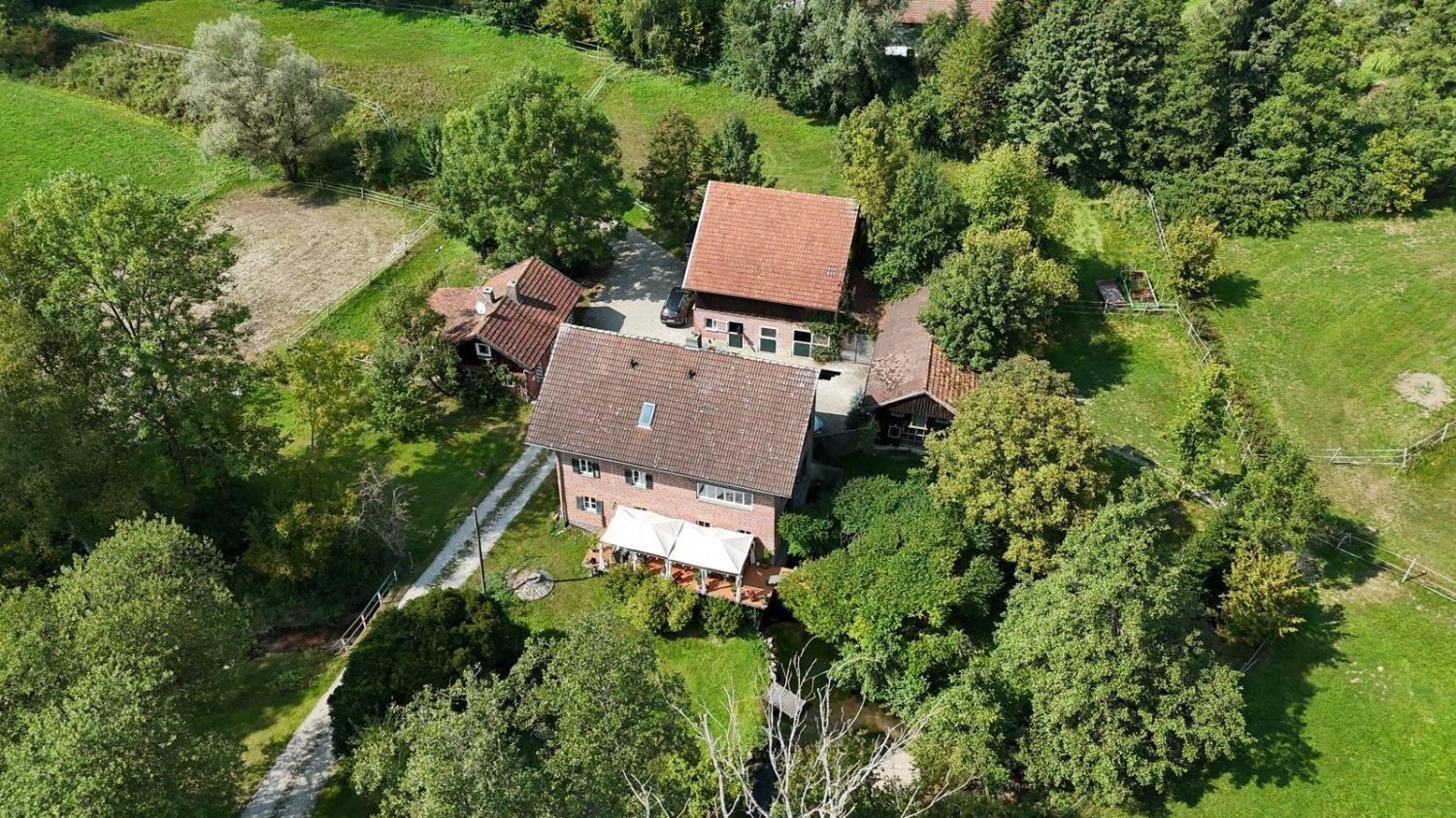 8-salle Ferme à Rottal-Inn, Germany No. 345309