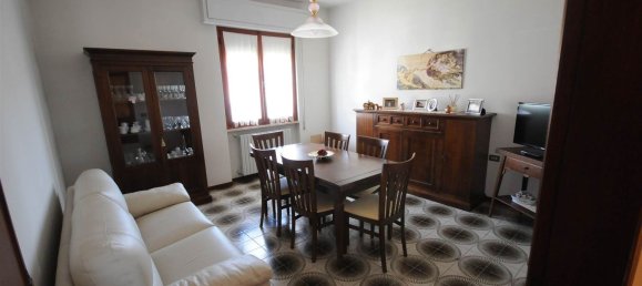Apartamento de 4 divisões em Montale, Italy N.º 110835 16
