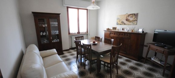 Apartamento de 4 divisões em Montale, Italy N.º 110835 17