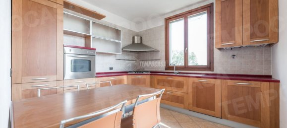 3 bedrooms Duplex in Collecchio, Italy No. 326254 7