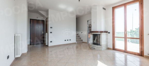 3 bedrooms Duplex in Collecchio, Italy No. 326254 4