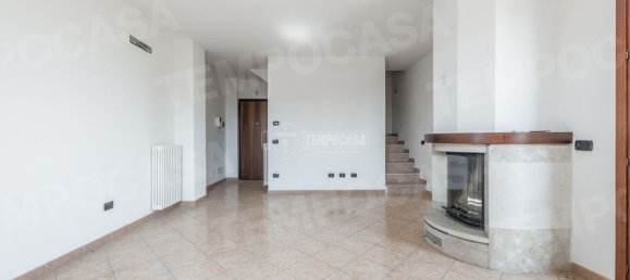 3 bedrooms Duplex in Collecchio, Italy No. 326254 5