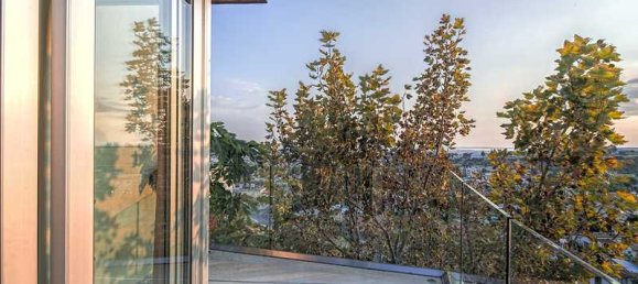 5 bedrooms Villa in Limassol, Cyprus No. 12090 4