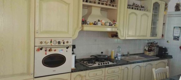 Квартира с 9 спальнями в Санти Козма э Дамьяно, Италия № 318144 3