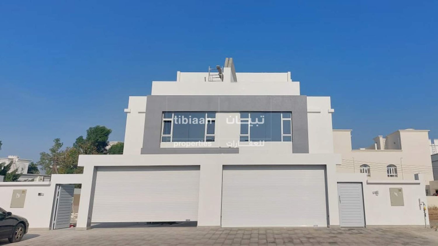 Propiedad de 4 dormitorios en As Sib, Oman No. 193