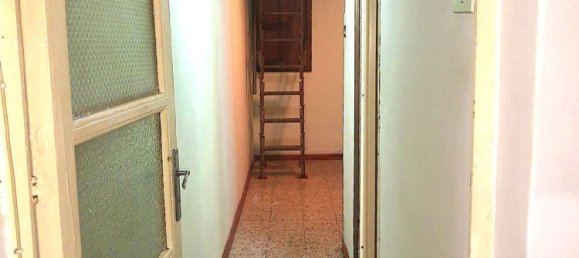 Квартира с 2 спальнями в Катания, Италия № 374325 17