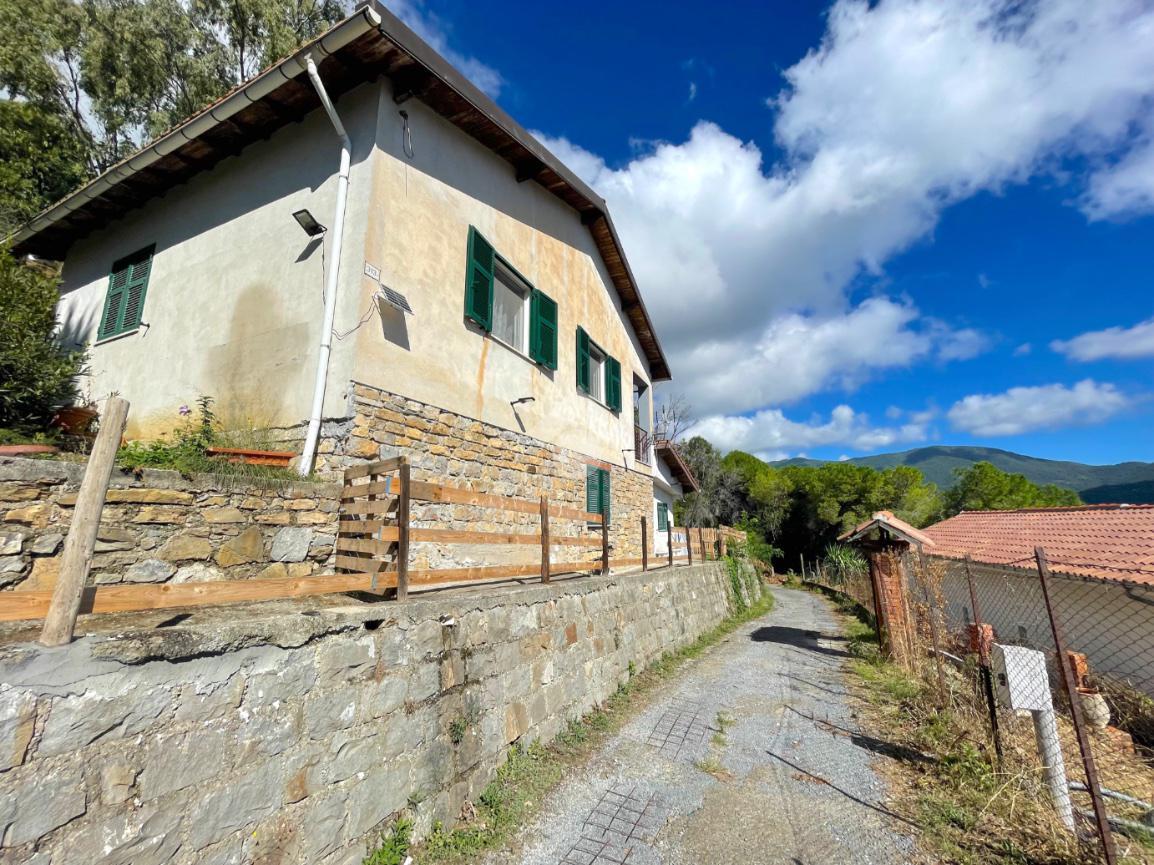 5-Zimmer Haus in Sanremo, Italy, Nr. 14694