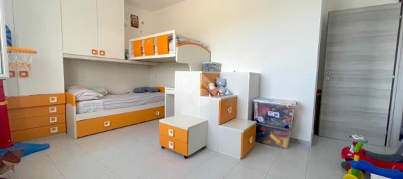 5-Zimmer Haus in Sanremo, Italy, Nr. 14694 57