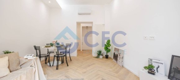1 bedroom Apartment in Milan, Italy No. 323503 6