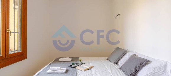 1 bedroom Apartment in Milan, Italy No. 323503 2