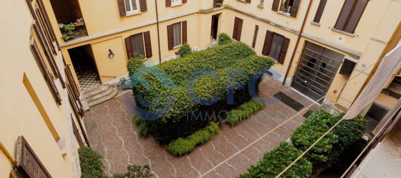 1 bedroom Apartment in Milan, Italy No. 323503 22