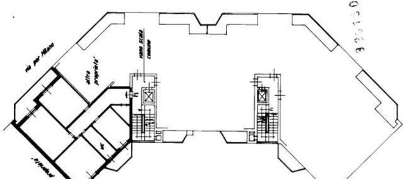 Apartamento de 4 habitaciónes en Baranzate, Italy No. 99973 23