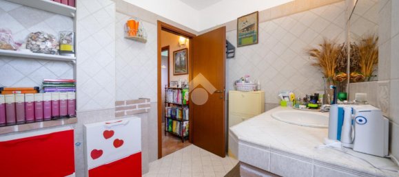 4-Zimmer Wohnung in Reggio Emilia, Italy, Nr. 6009 3