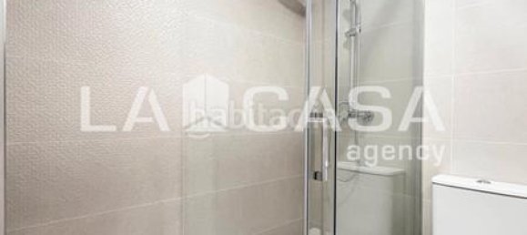 2 bedrooms Apartment in Badalona, Spain No. 171549 5