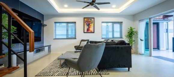 4 chambres Villa à Pattaya, Thailand No. 23737 9