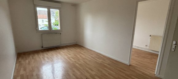 Apartamento de 3 dormitorios en Troyes, France No. 221527 4