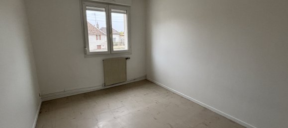 Apartamento de 3 dormitorios en Troyes, France No. 221527 5