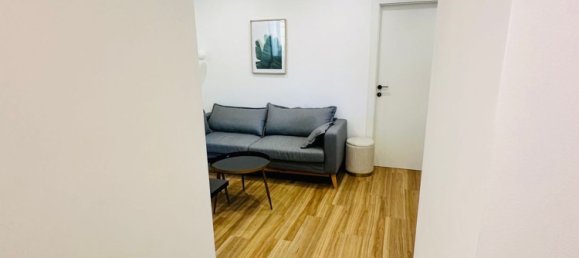 3 rooms Apartment in Rome, Italy No. 101139 5