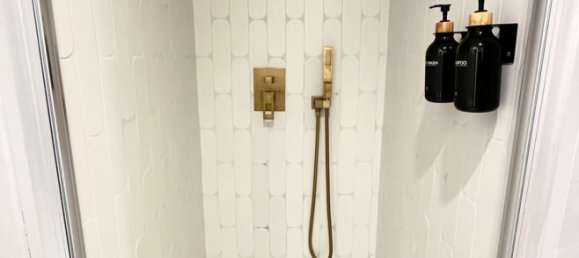 3 rooms Apartment in Rome, Italy No. 101139 9