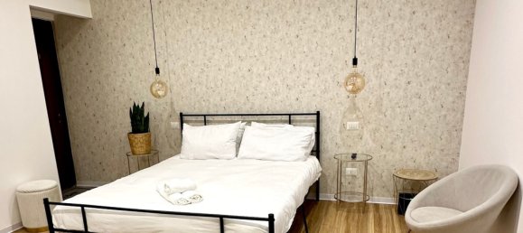 3 rooms Apartment in Rome, Italy No. 101139 7