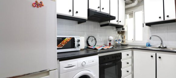 3 bedrooms Apartment in L'Hospitalet de Llobregat, Spain No. 142088 2