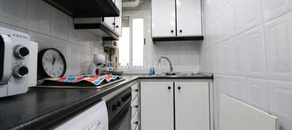 3 bedrooms Apartment in L'Hospitalet de Llobregat, Spain No. 142088 3