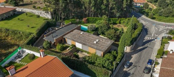 4 Schlafzimmer Haus in Revelhe, Portugal, Nr. 21132 41