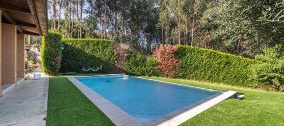 4 Schlafzimmer Haus in Revelhe, Portugal, Nr. 21132 9