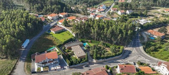 4 Schlafzimmer Haus in Revelhe, Portugal, Nr. 21132 18