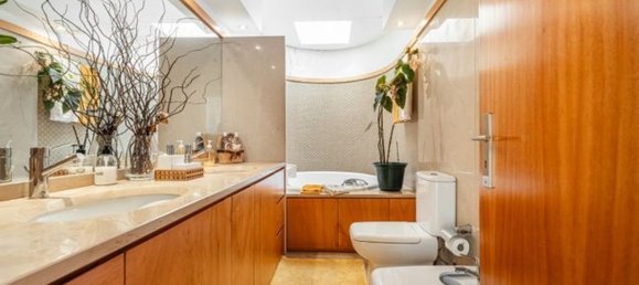 4 Schlafzimmer Haus in Revelhe, Portugal, Nr. 21132 17