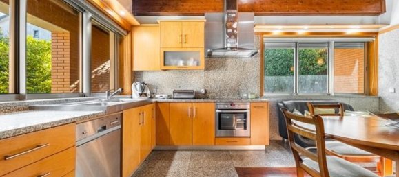 4 Schlafzimmer Haus in Revelhe, Portugal, Nr. 21132 22