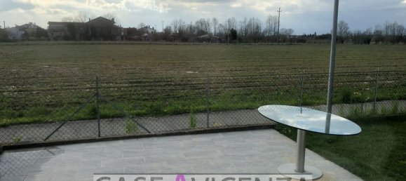 4غرفة منزل في Quinto Vicentino, Italy رقم 178066 38