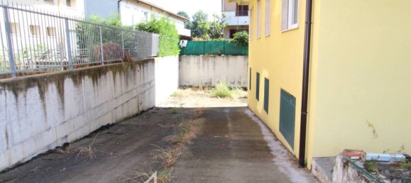 2 bedrooms Apartment in Uboldo, Italy No. 288839 28