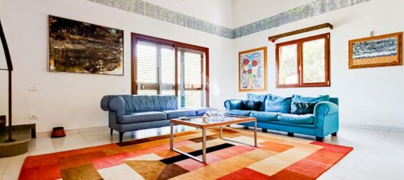 3 Schlafzimmer Villa in Quartu Sant'Elena, Italy, Nr. 63457 4