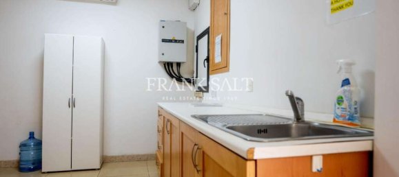 Büro in Ta' Xbiex, Malta 400m², Nr. 12914 39