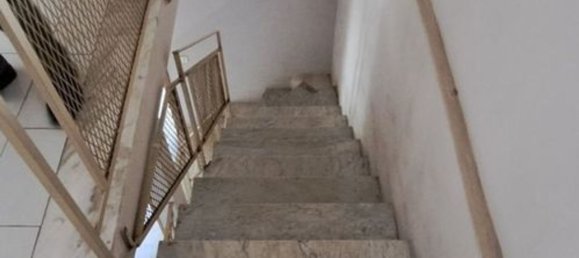 5 bedrooms House in Vairano Patenora, Italy No. 325686 7