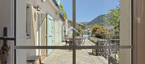 3 bedrooms House in Aveyron, France No. 304634 10