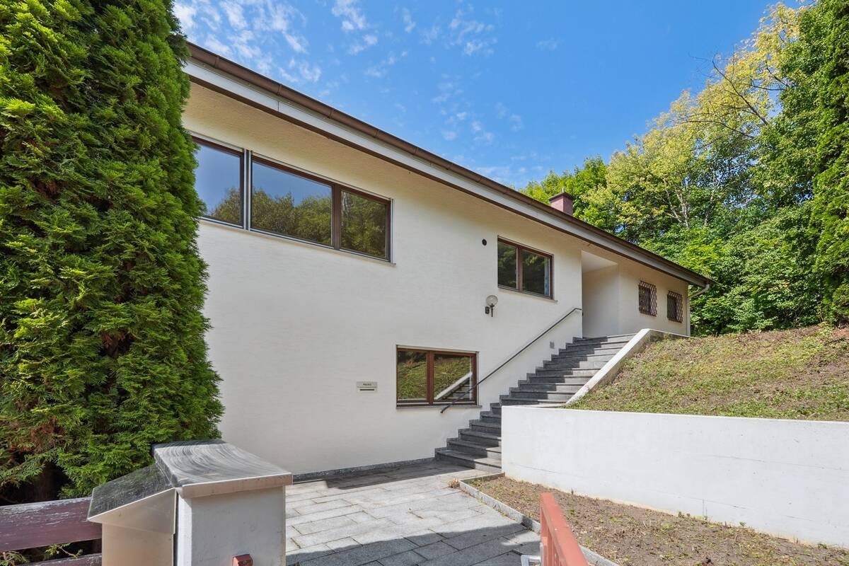 Adosado de 8 habitaciónes en Heidenheim, Germany No. 370623