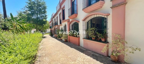 12 bedrooms Hotel in Estepona, Spain No. 141418 2