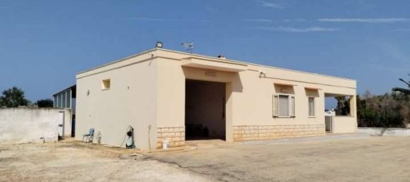 5 rooms House in Carovigno, Italy No. 345419 4