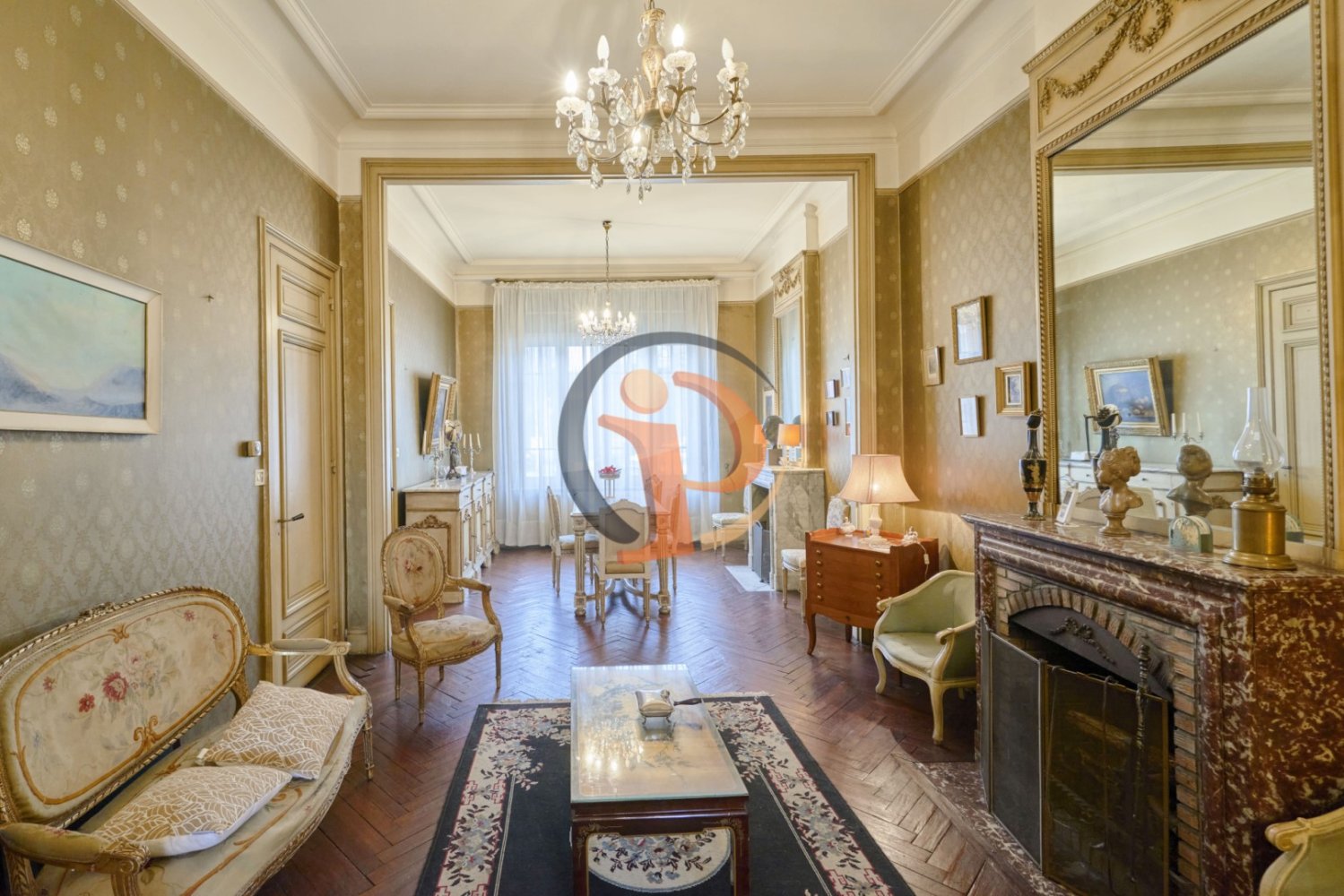 4 bedrooms Villa in Tourcoing, France No. 92373