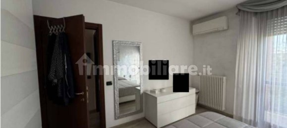 Квартира с 2 спальнями в Кардано аль Кампо, Италия № 5374 7