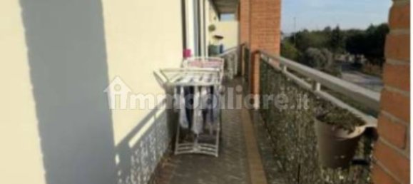 Квартира с 2 спальнями в Кардано аль Кампо, Италия № 5374 12