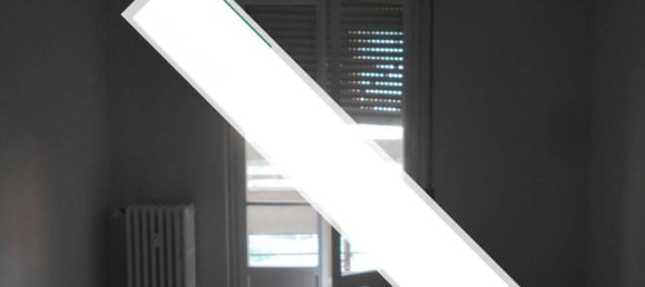 3 rooms Apartment in Milan, Italy No. 245420 8