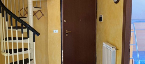 Дуплекс с 5 комнатами в Робурент, Италия № 251970 9